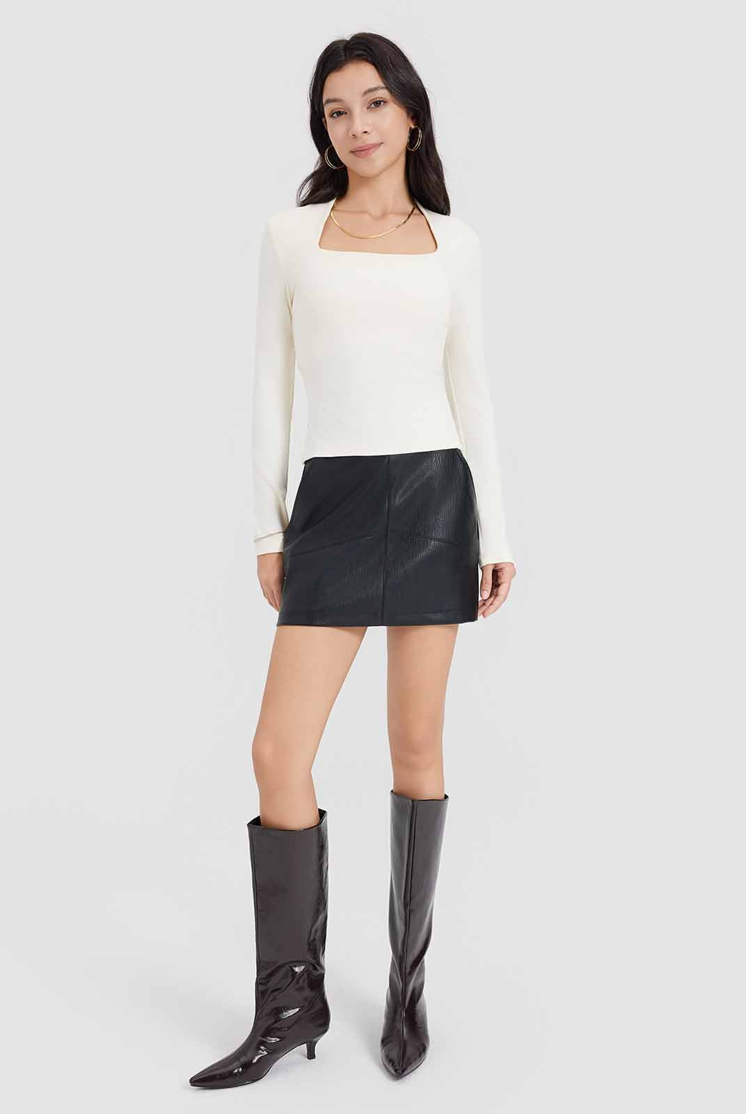 ASOBIO Square-Neck Fitted Longsleeve Top