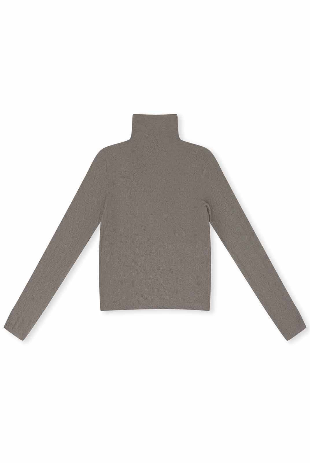 100% Extra-Fine Merino Wool Turtleneck Sweater