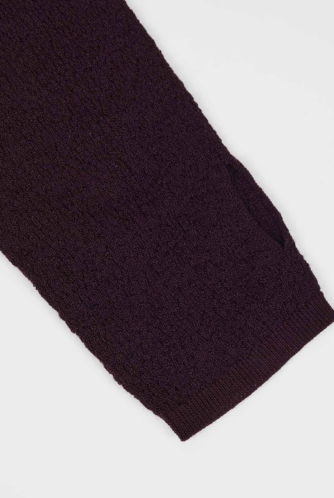 100% Extra-Fine Merino Wool Turtleneck Sweater