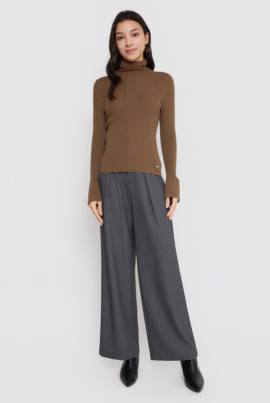 ASOBIO Wool-Blend Pleated Wide-Leg Pant