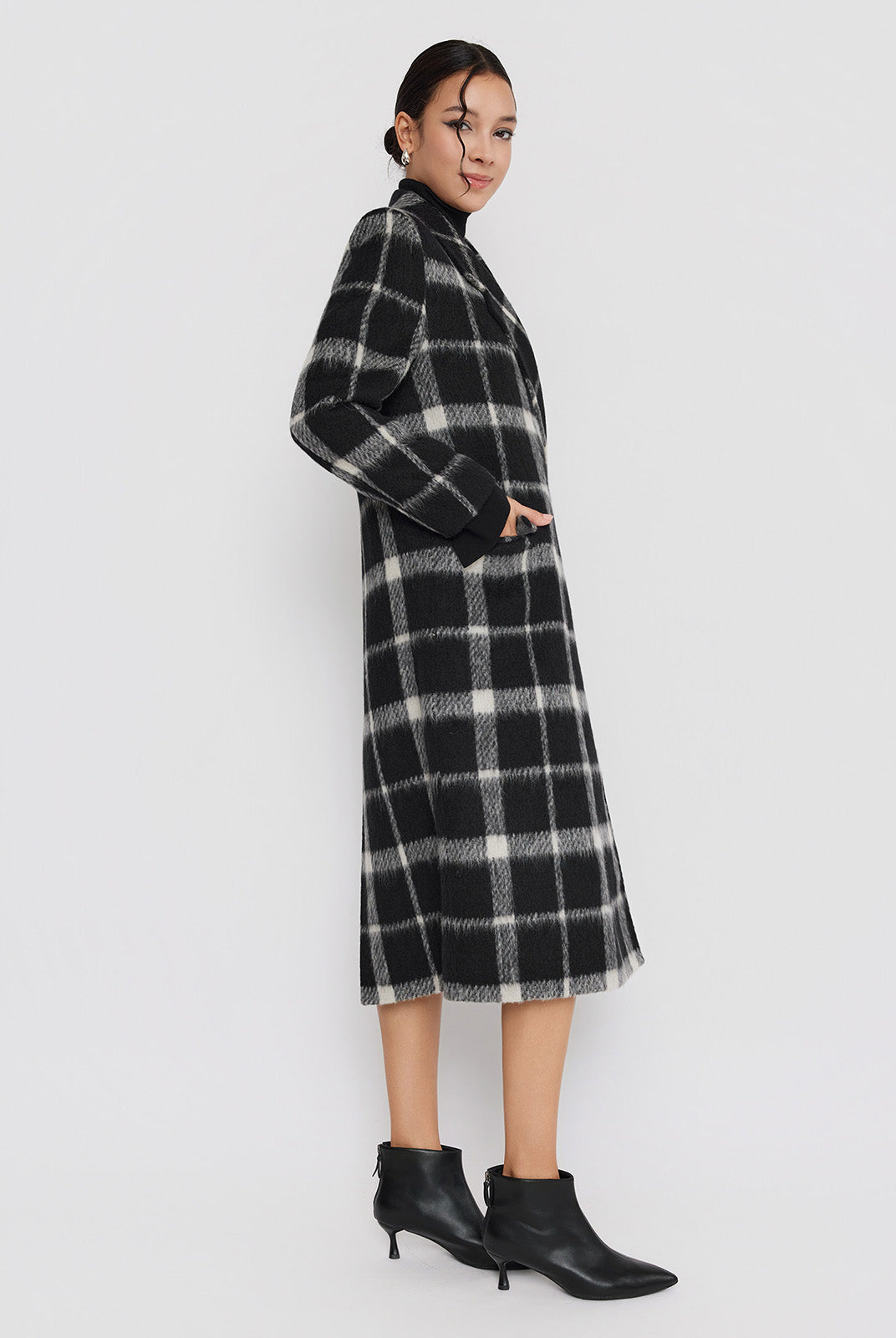 ASOBIO Double-Faced Long Wool-Alpaca Check Coat