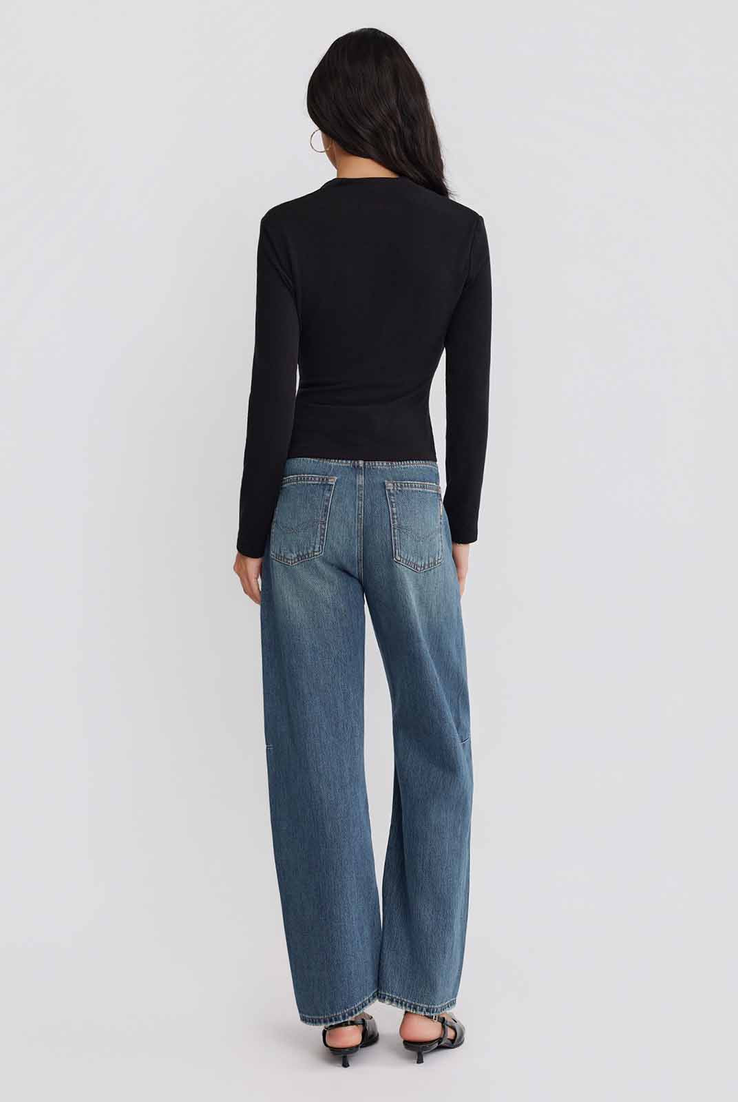 ASOBIO Square-Neck Fitted Longsleeve Top