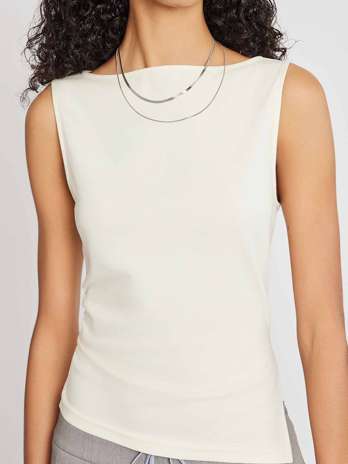 Ruched Side Asymmetrical Hem Sleeveless Top