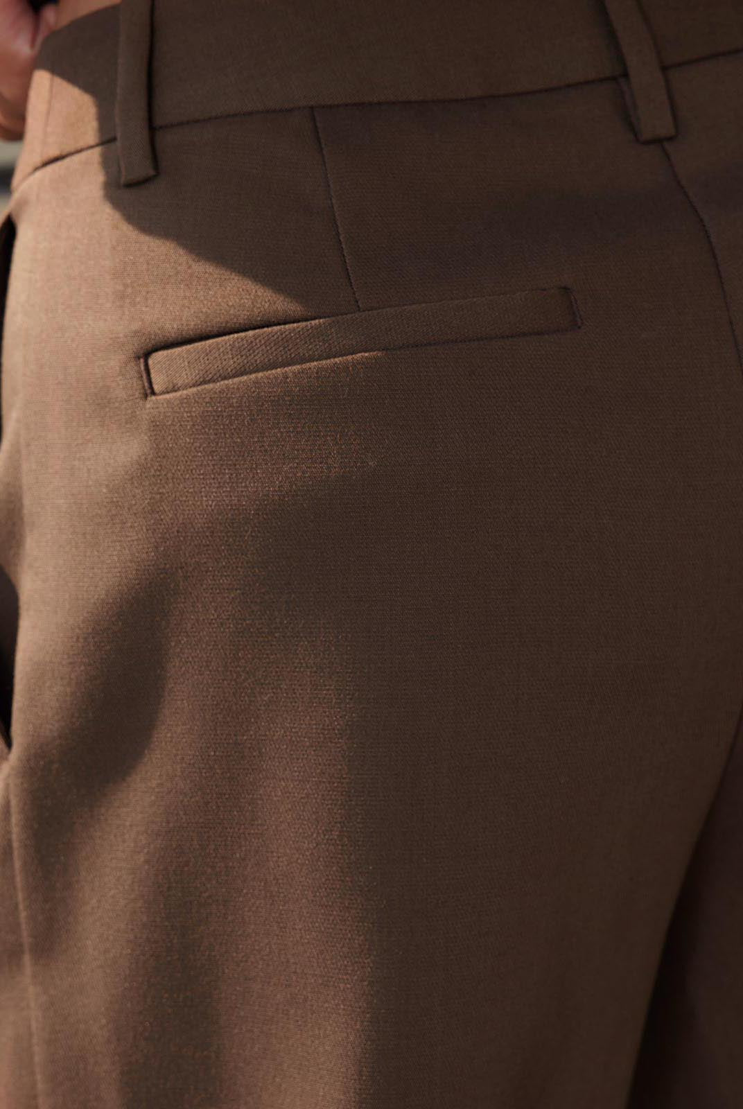 ASOBIO Soft Structured Mid-Waist Straight-Leg Trousers