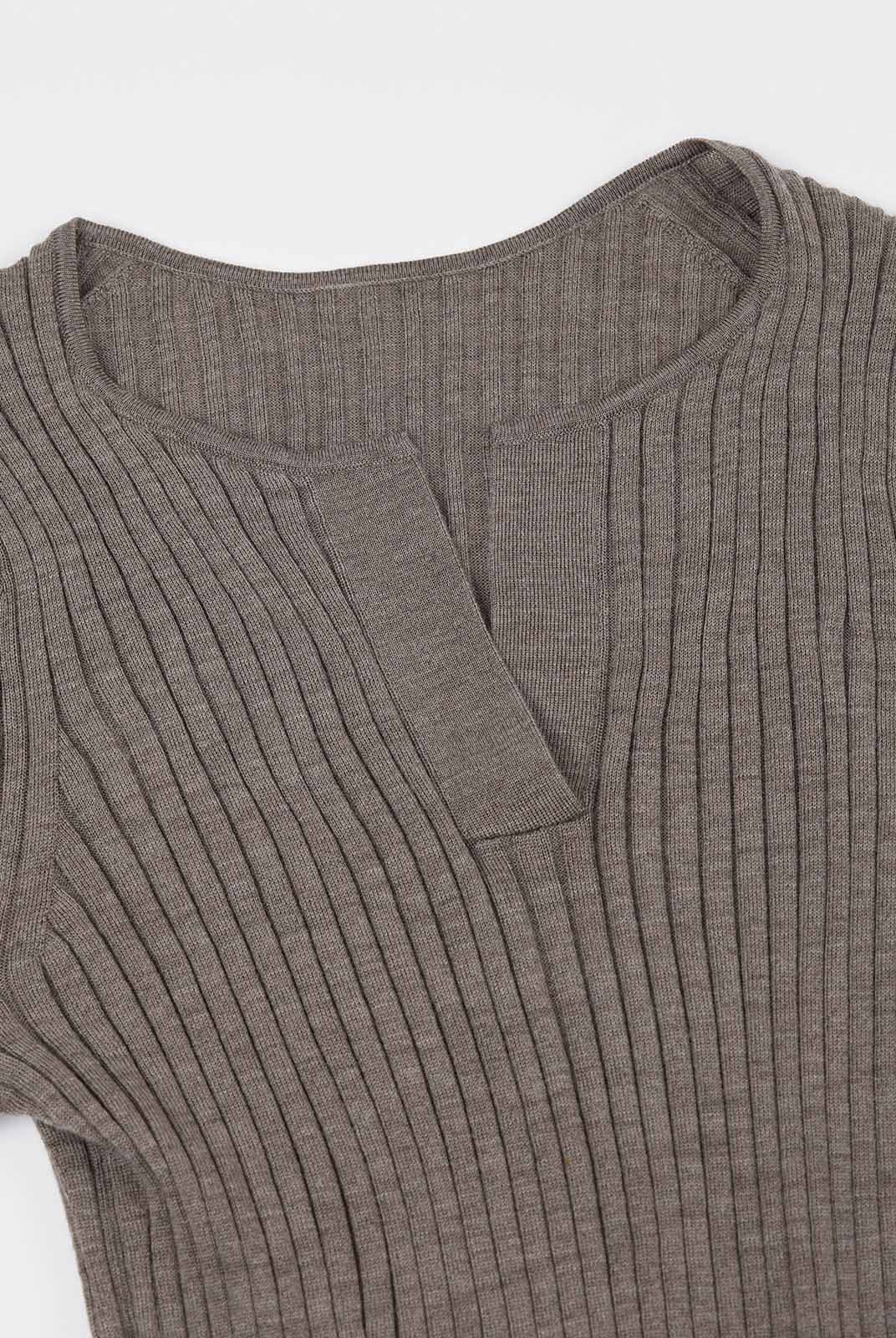 ASOBIO 100% Wool Ribbed V-Neck Pullover Sweater
