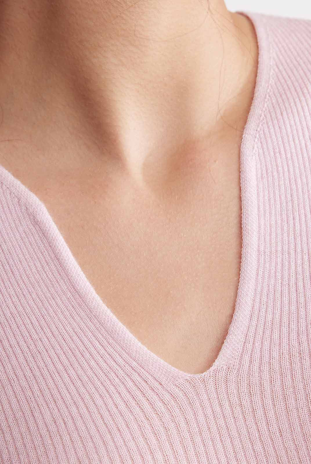 Lightweight merino V-Neck Ribbed Wool Knit Top