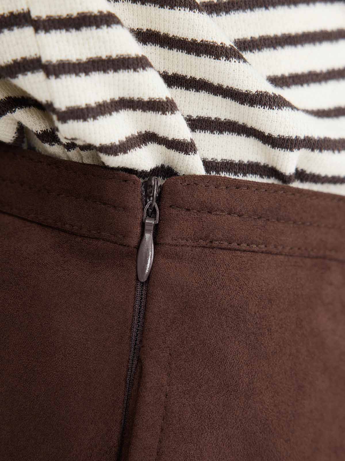 ASOBIO Suede Midi Skirt