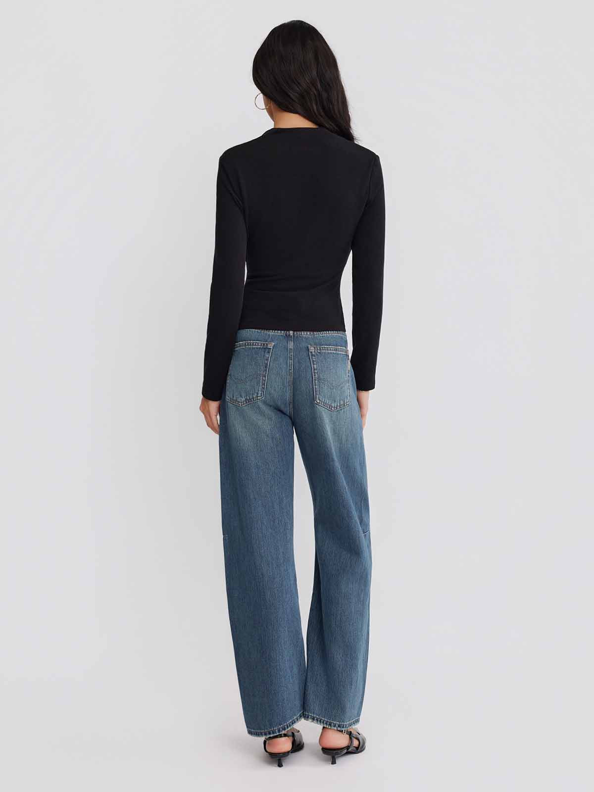 ASOBIO Square-Neck Fitted Longsleeve Top