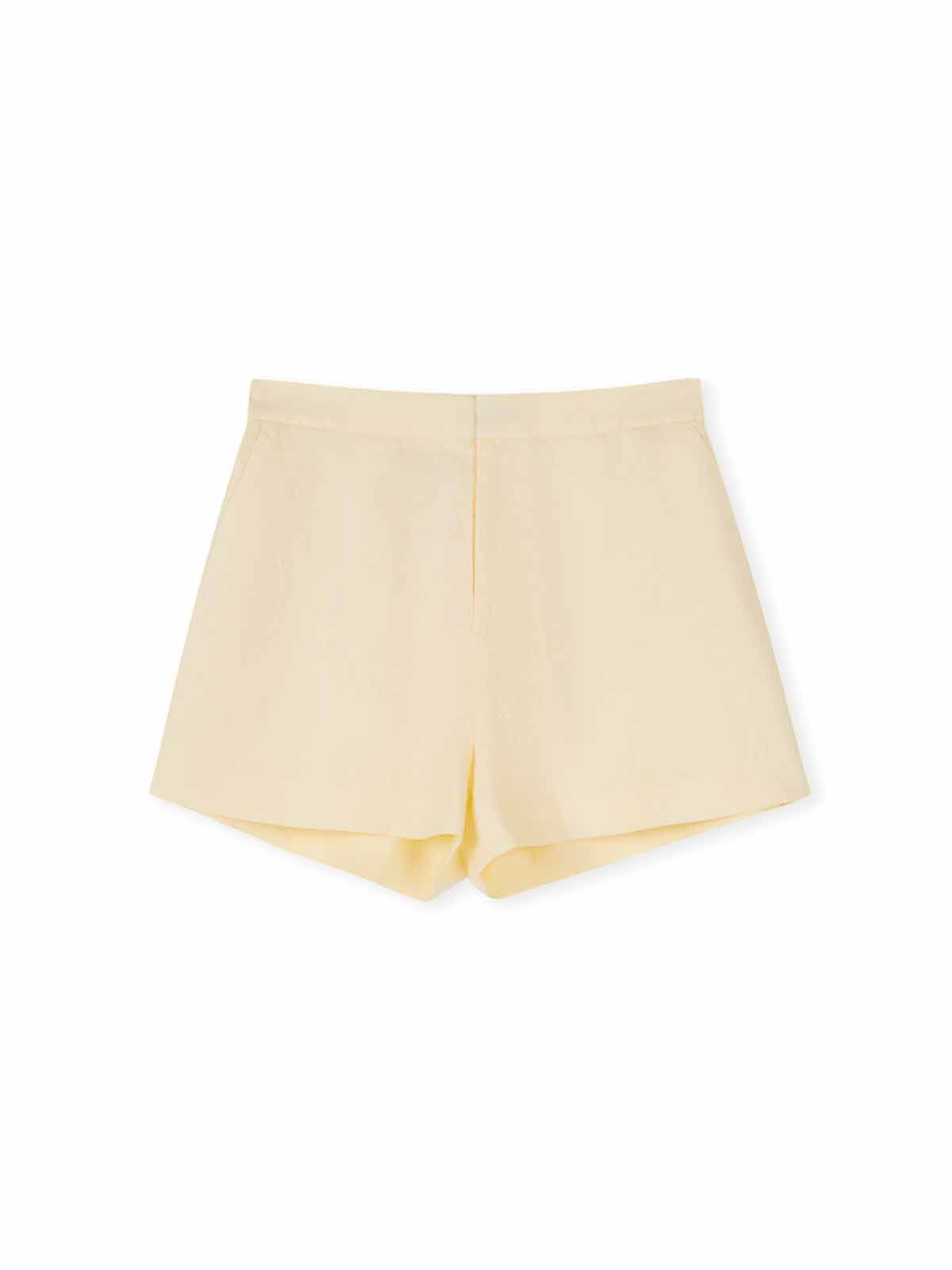100% Linen Shorts With An Elastic Back Waist